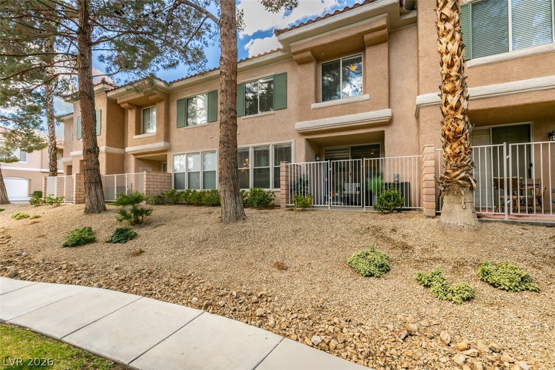 251 South Green Valley Parkway 3812 Henderson NV 89012