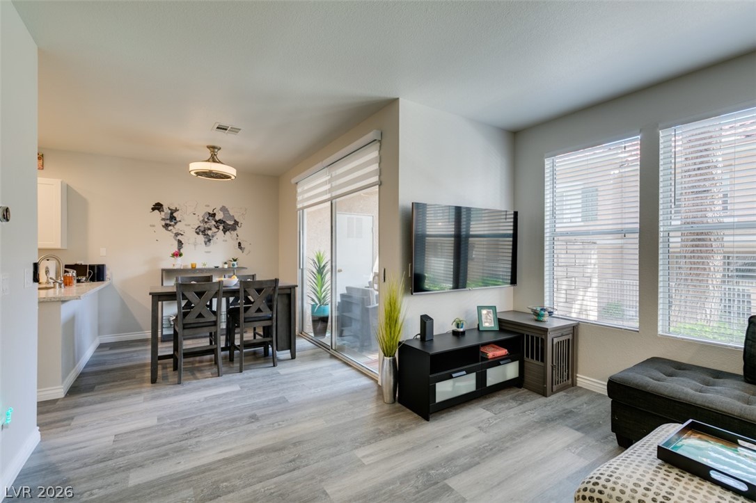 251 South Green Valley Parkway 3812 Henderson NV 89012