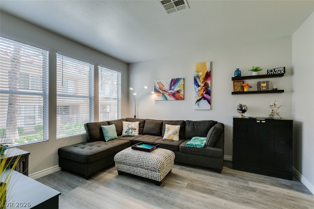251 South Green Valley Parkway 3812 Henderson NV 89012