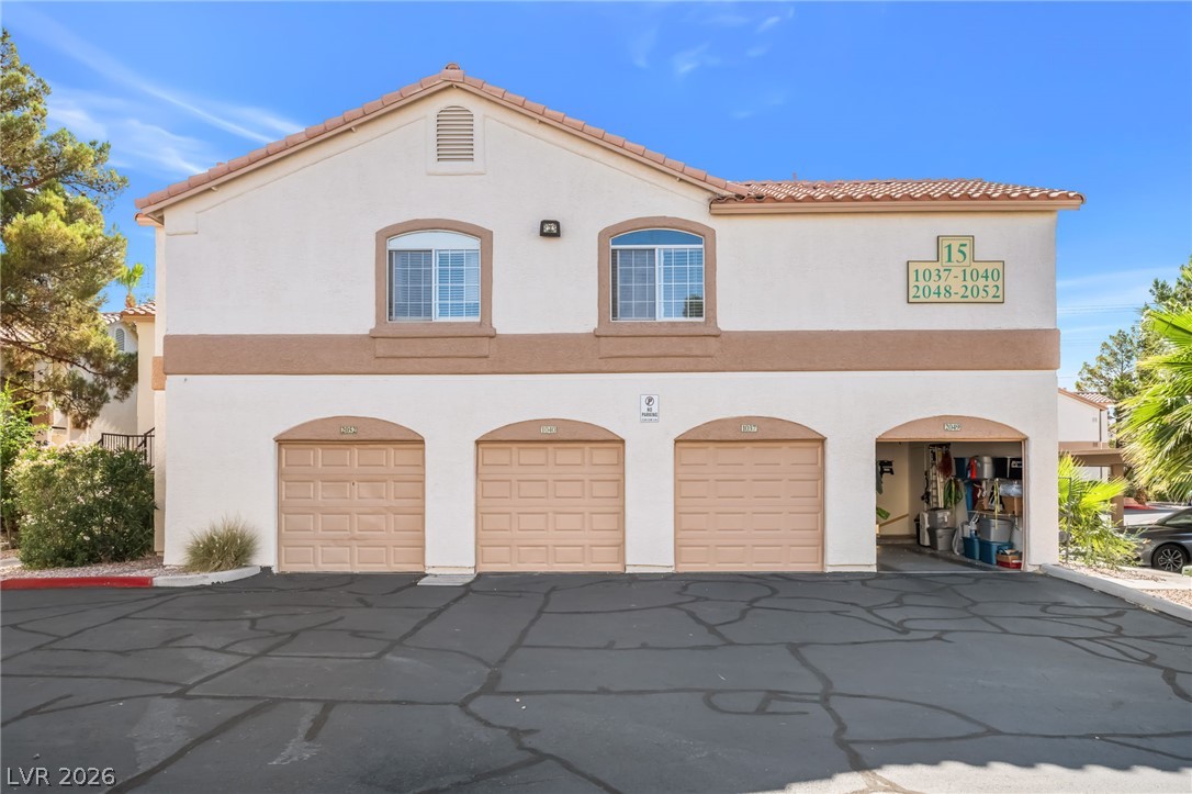 1830 North Buffalo Drive 2049 Las Vegas NV 89128