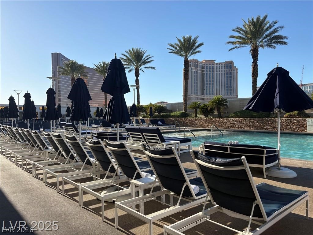 2000 North Fashion Show Drive 3818 Las Vegas NV 89109