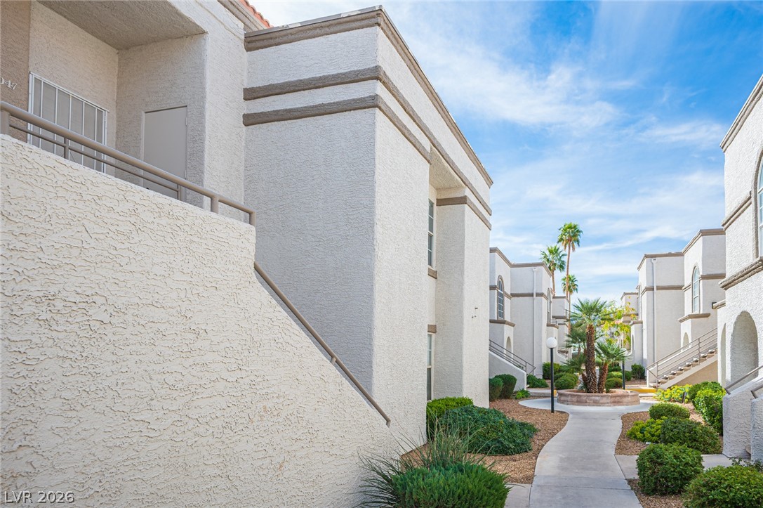 3150 Soft Breezes Drive 2047 Las Vegas NV 89128