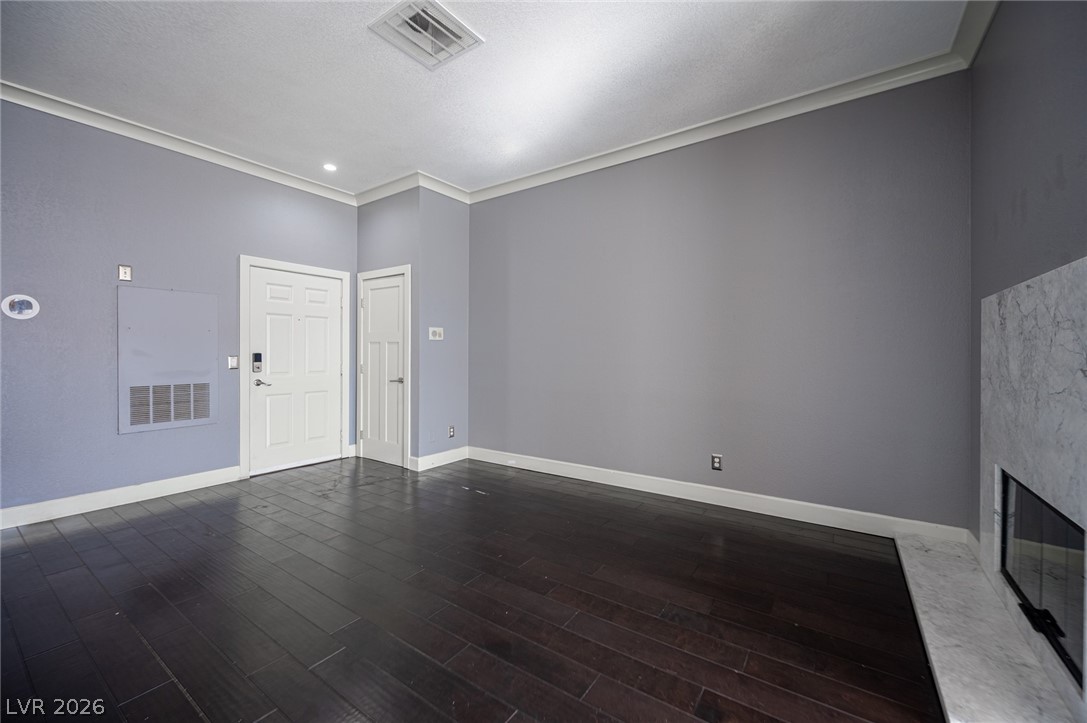 3150 Soft Breezes Drive 2047 Las Vegas NV 89128