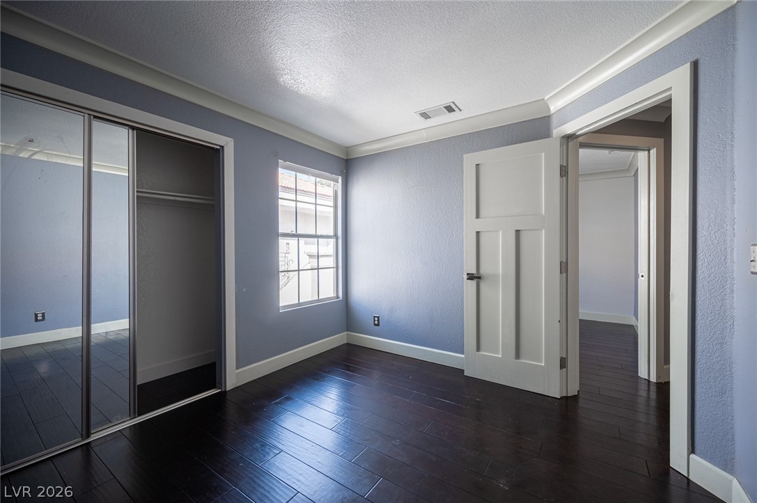 3150 Soft Breezes Drive 2047 Las Vegas NV 89128