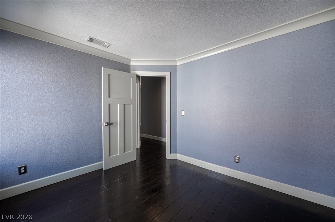 3150 Soft Breezes Drive 2047 Las Vegas NV 89128