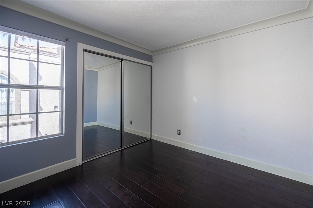 3150 Soft Breezes Drive 2047 Las Vegas NV 89128
