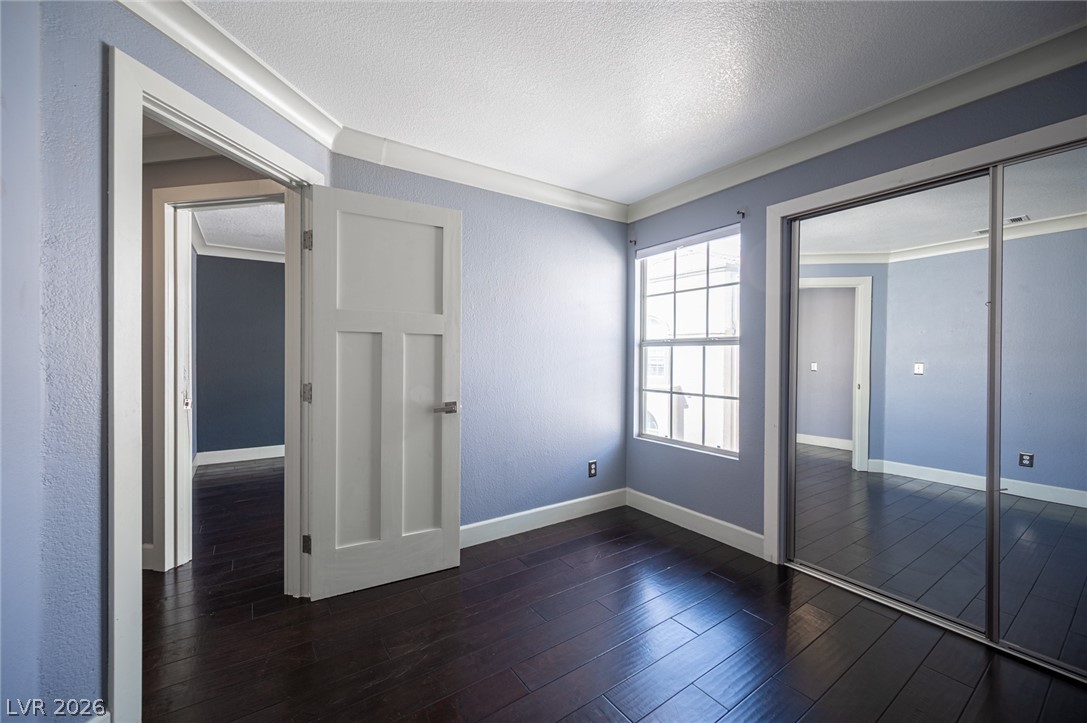 3150 Soft Breezes Drive 2047 Las Vegas NV 89128