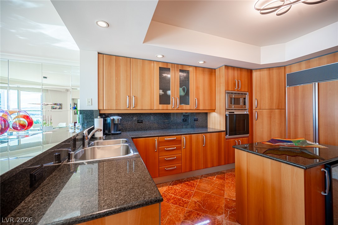 2857 Paradise Road 1702 Las Vegas NV 89109
