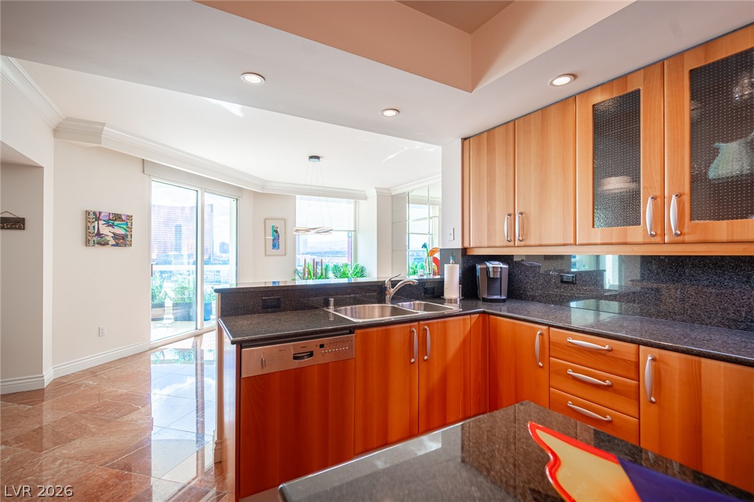 2857 Paradise Road 1702 Las Vegas NV 89109