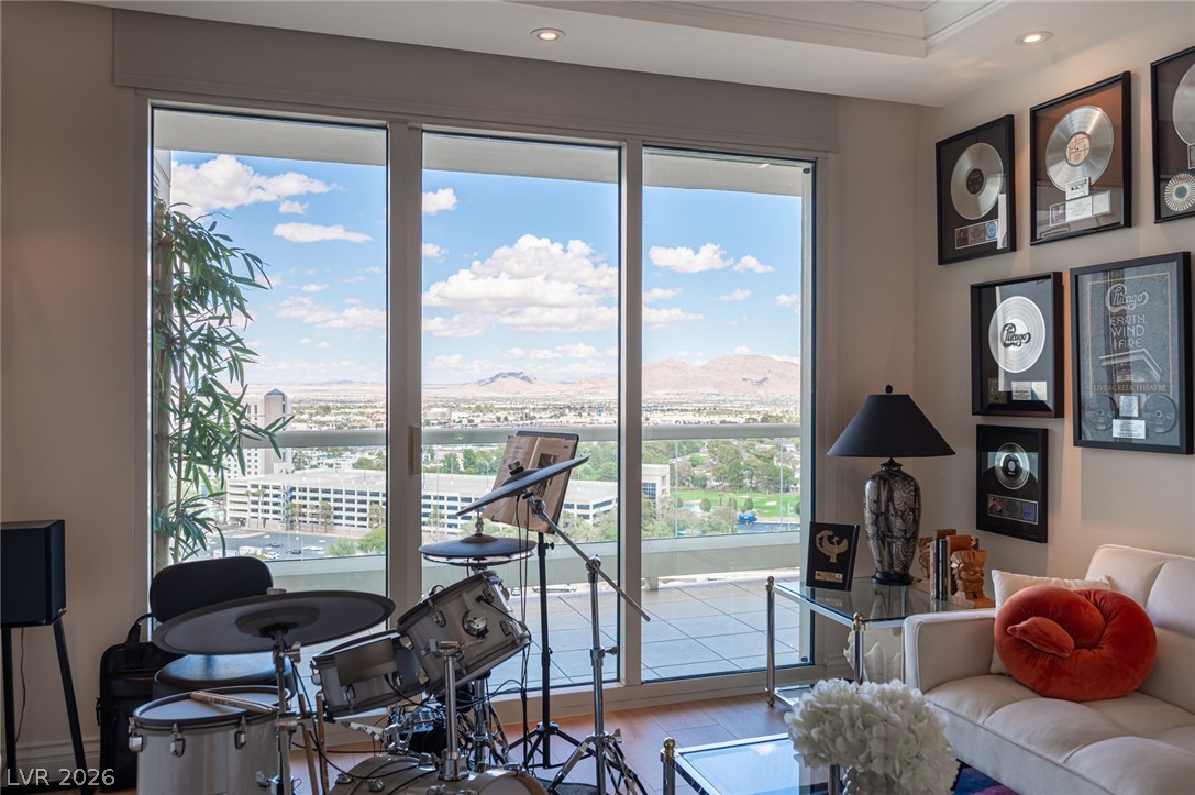 2857 Paradise Road 1702 Las Vegas NV 89109