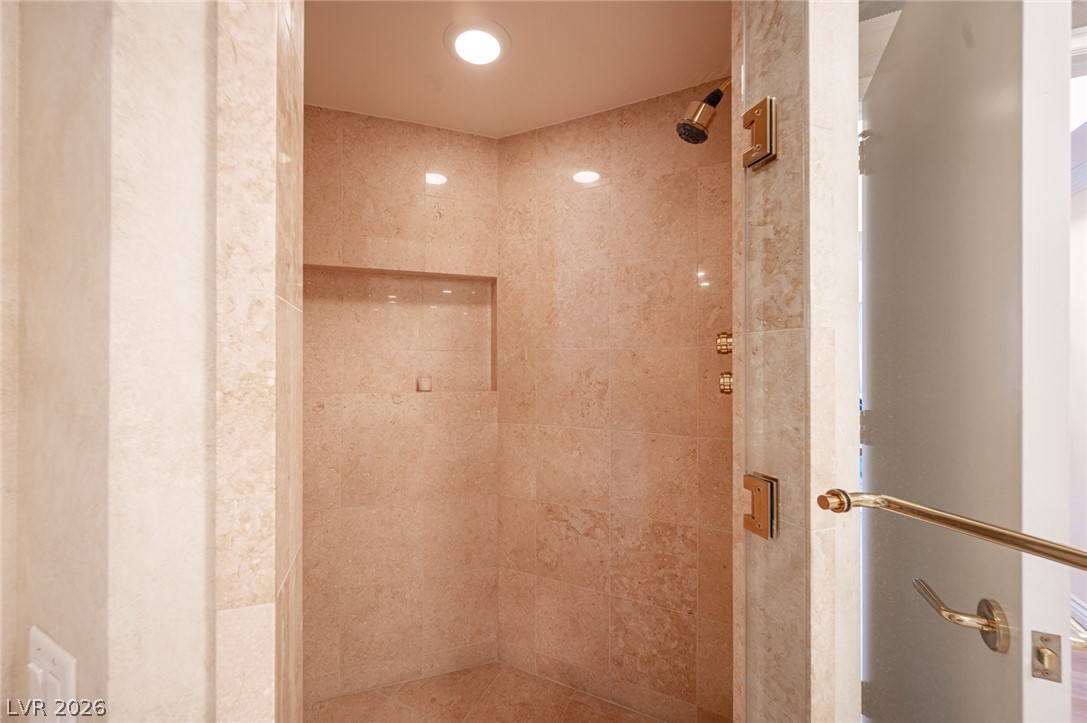 2857 Paradise Road 1702 Las Vegas NV 89109