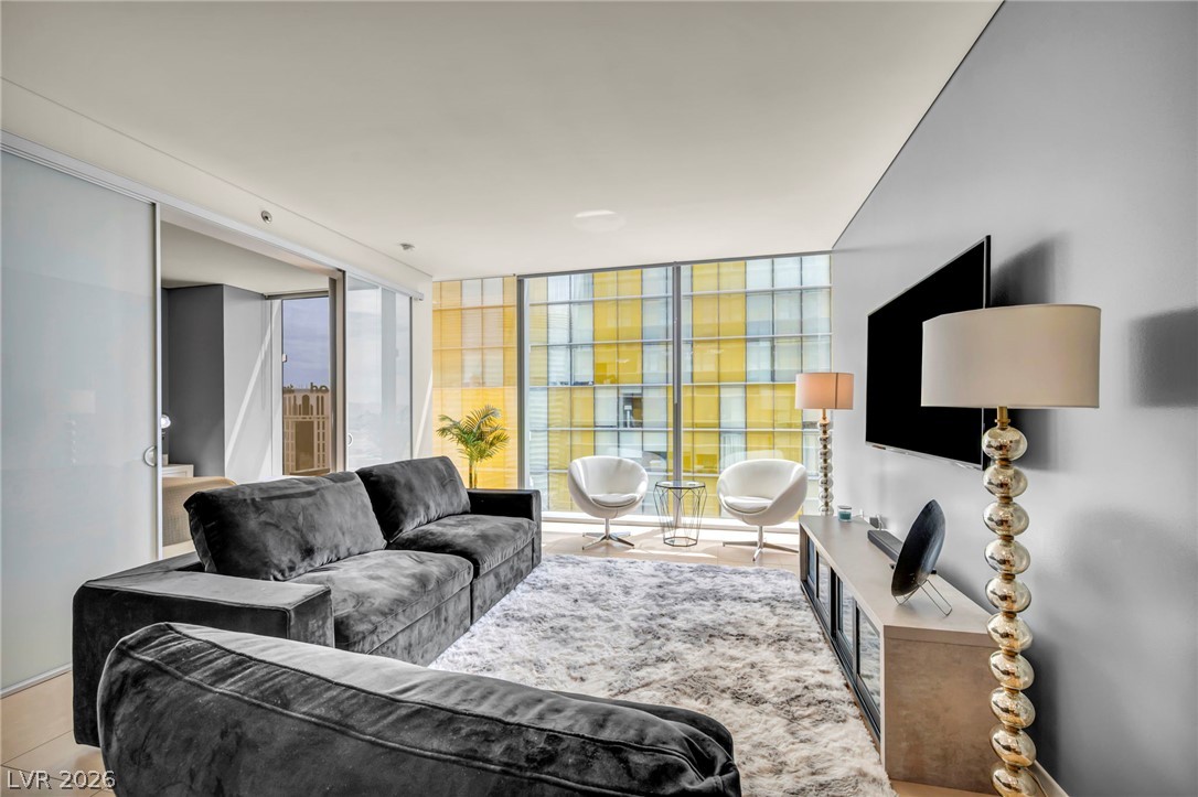 3726 Las Vegas Boulevard 2807 Las Vegas NV 89158