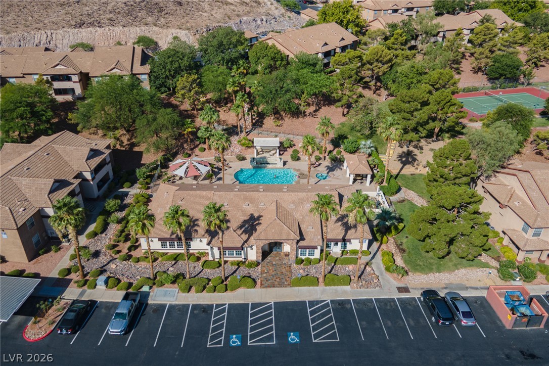 231 West Horizon Ridge Parkway 328 Henderson NV 89012