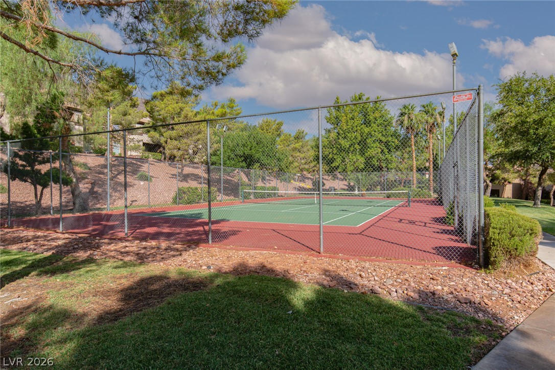 231 West Horizon Ridge Parkway 328 Henderson NV 89012
