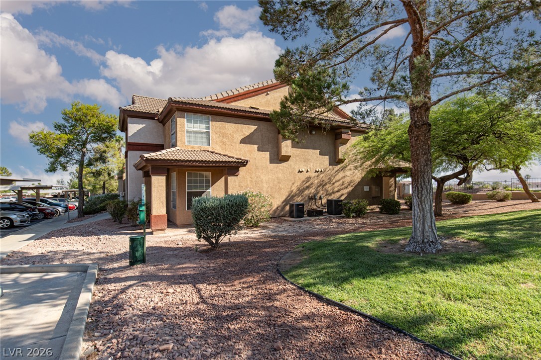231 West Horizon Ridge Parkway 328 Henderson NV 89012