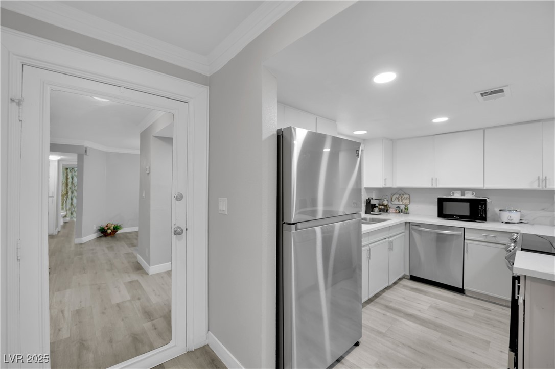 2080 Karen Avenue 1 Las Vegas NV 89169