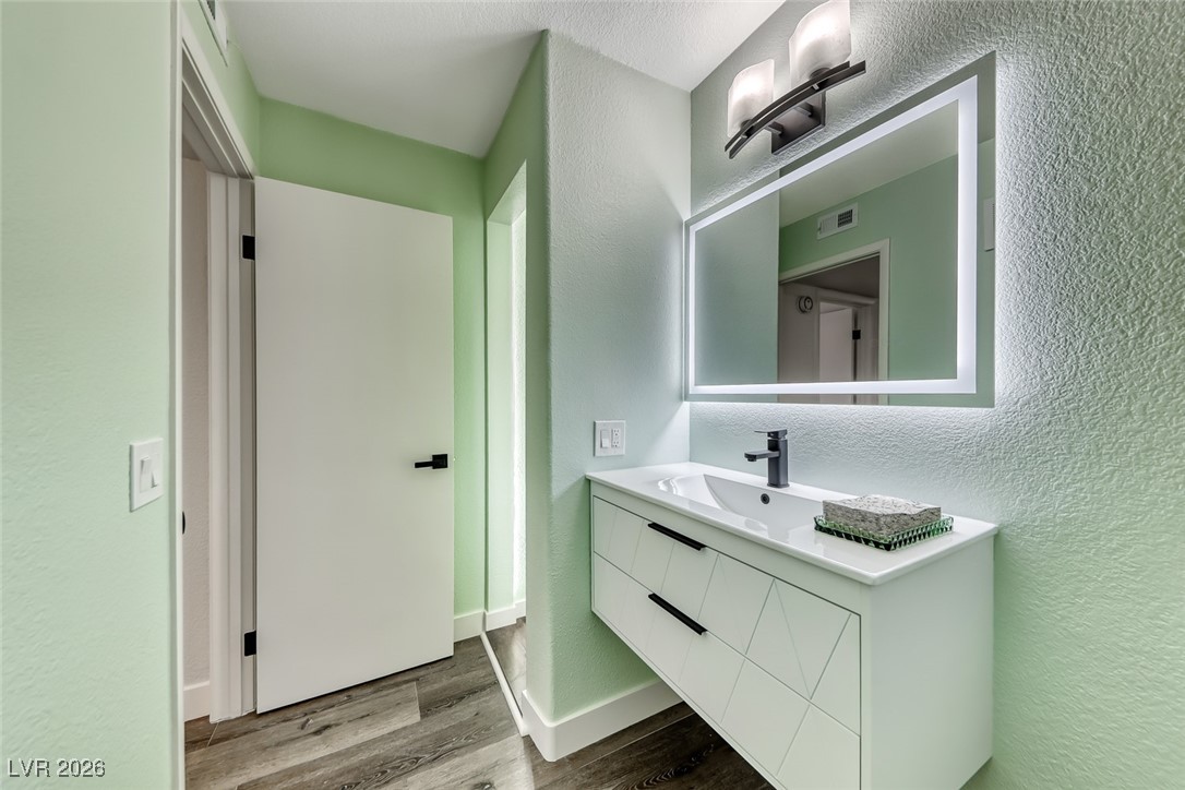 3136 Tarpon Drive 201 Las Vegas NV 89120