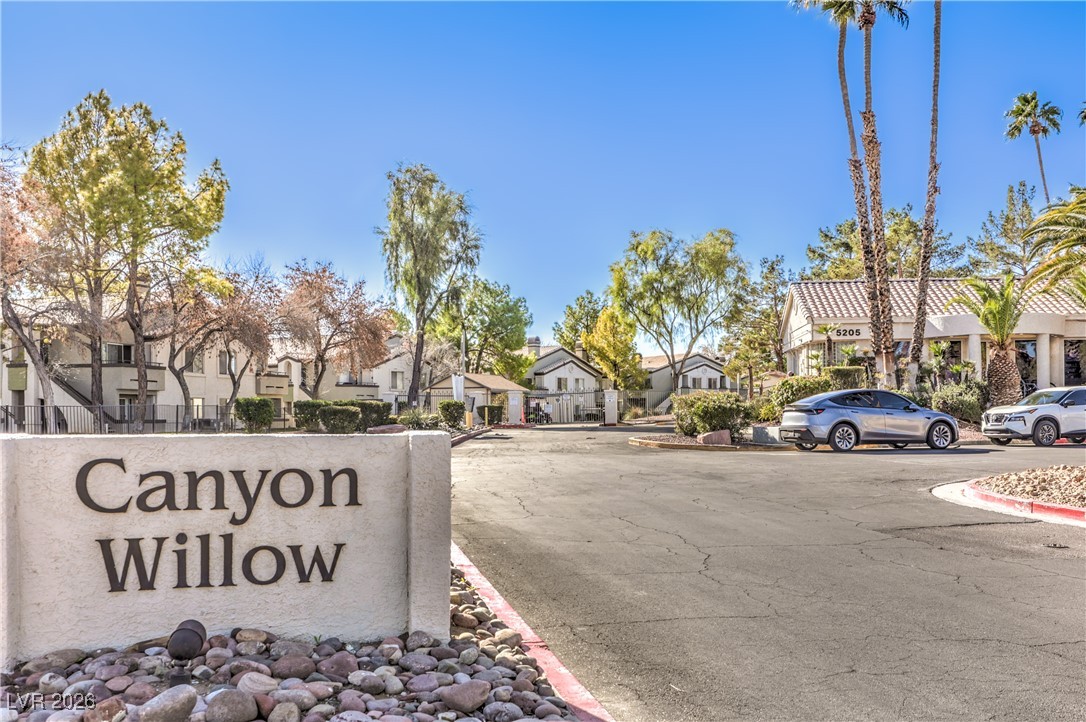 5265 Caspian Springs Drive 104 Las Vegas NV 89120