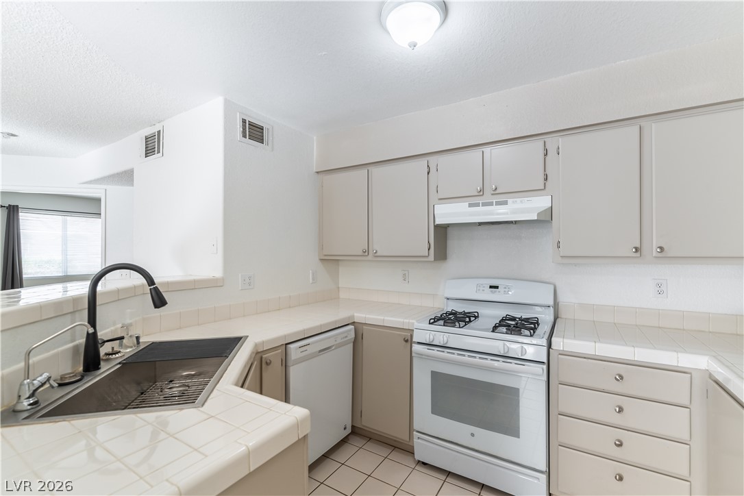 701 Wheat Ridge Lane 101 Las Vegas NV 89145