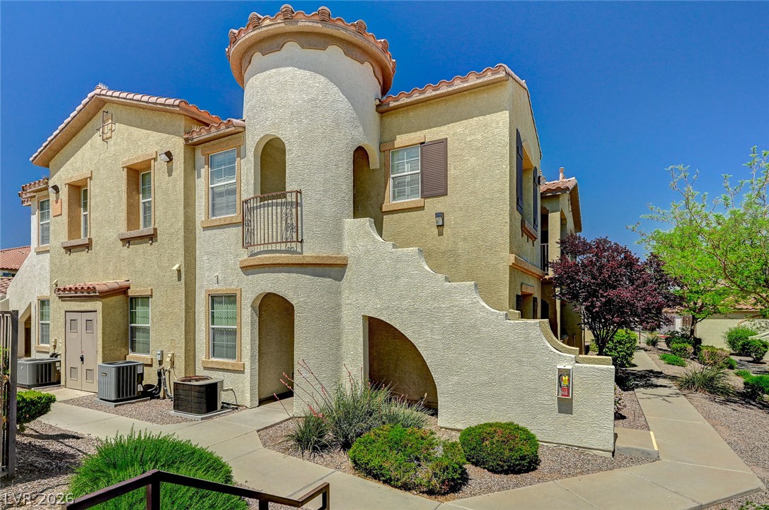 50 Aura De Blanco Street 19103 Henderson NV 89074