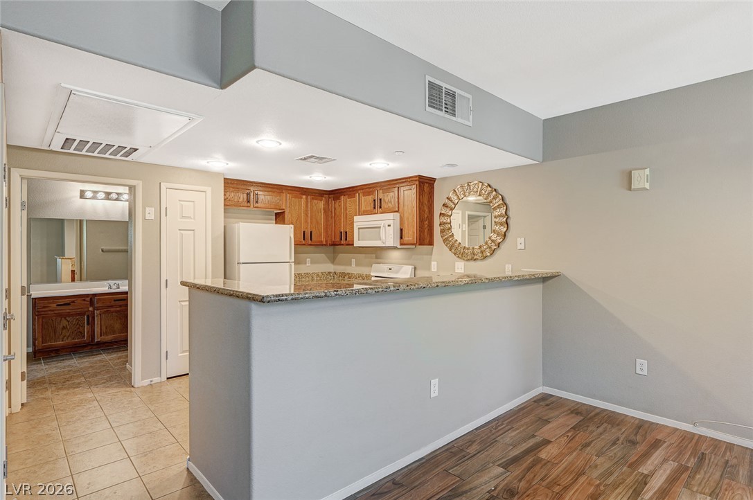 50 Aura De Blanco Street 19103 Henderson NV 89074