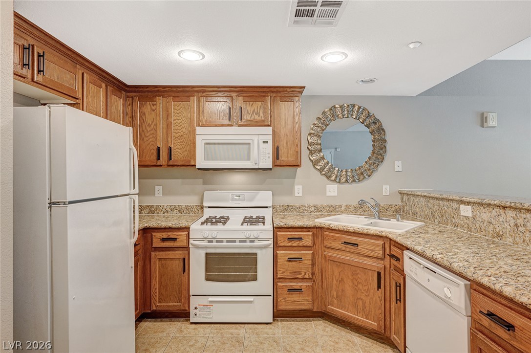 50 Aura De Blanco Street 19103 Henderson NV 89074