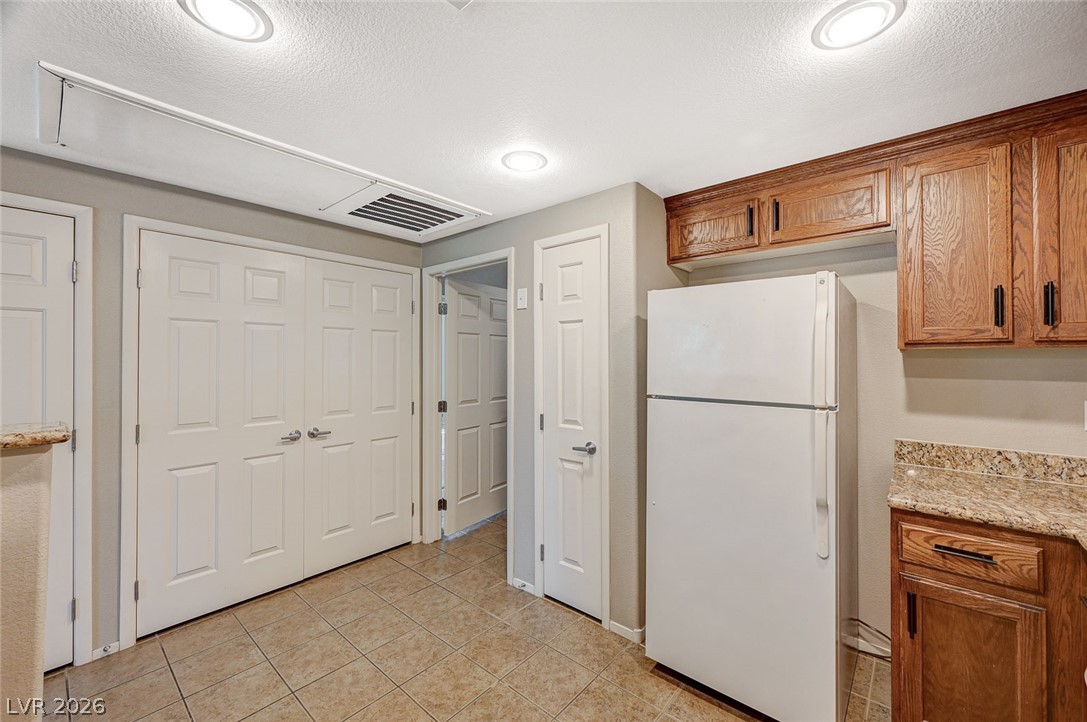 50 Aura De Blanco Street 19103 Henderson NV 89074