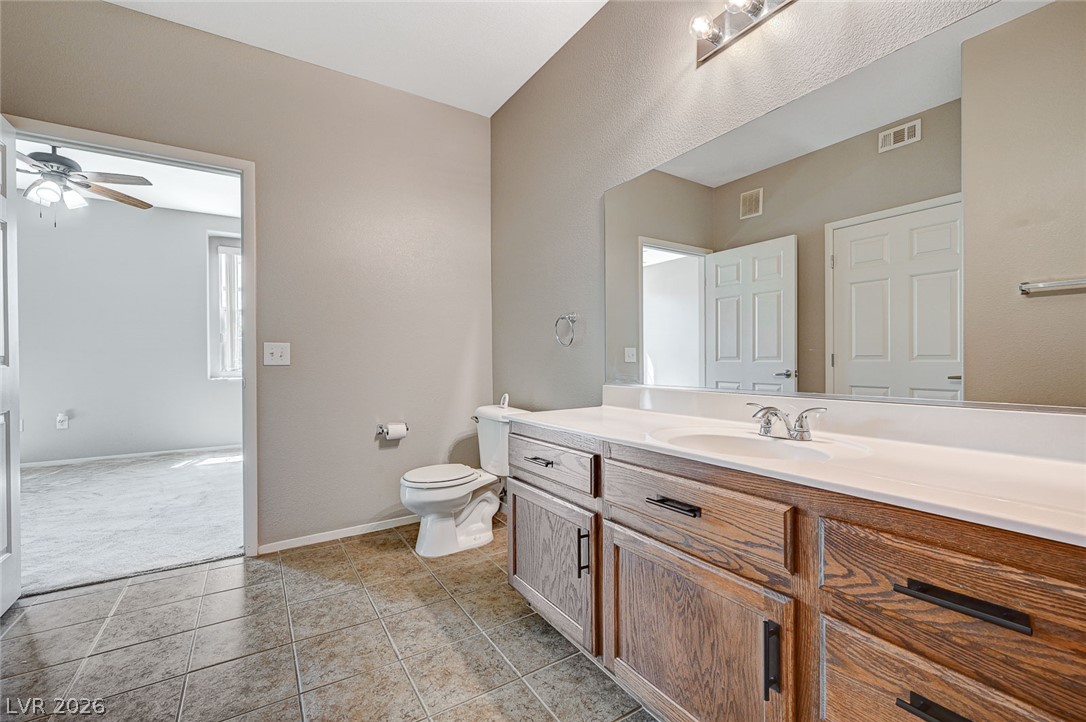 50 Aura De Blanco Street 19103 Henderson NV 89074