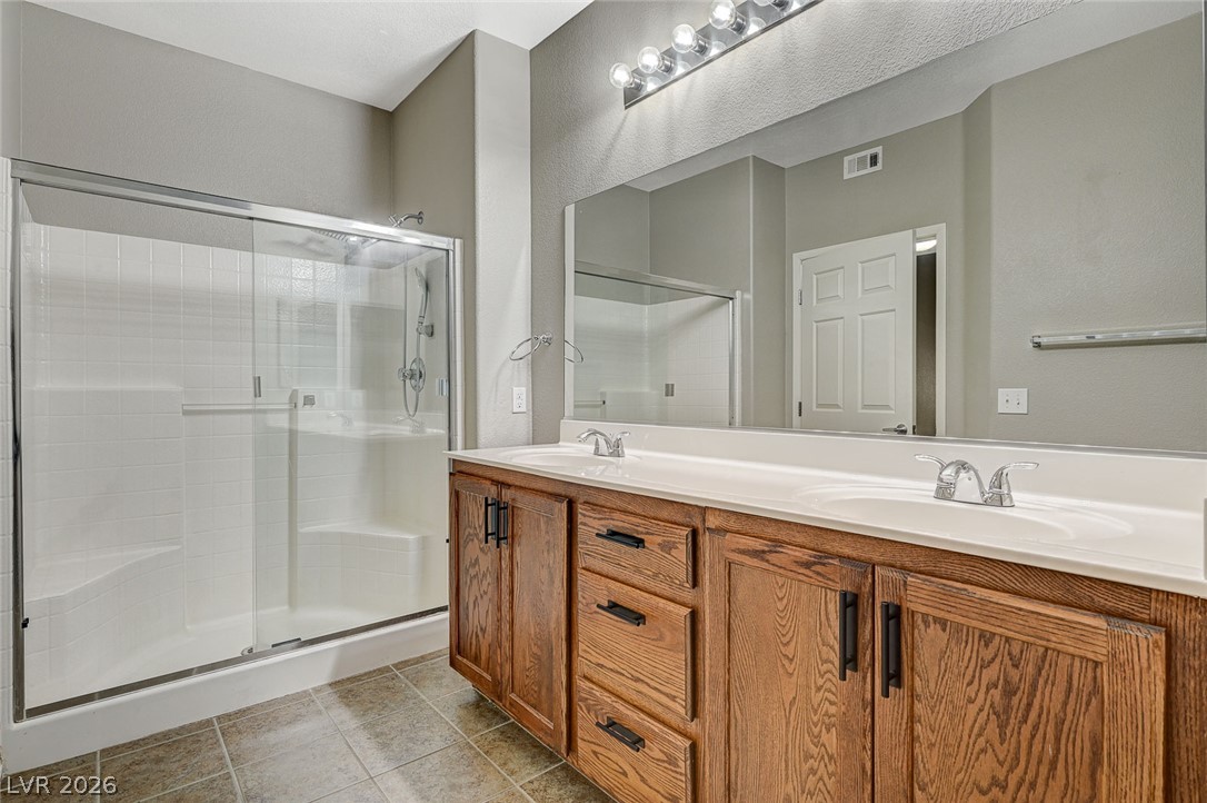 50 Aura De Blanco Street 19103 Henderson NV 89074