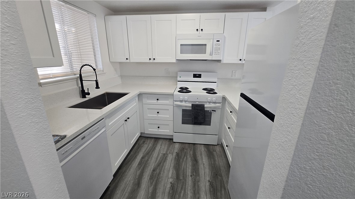 2373 Cardiff Lane B Las Vegas NV 89108