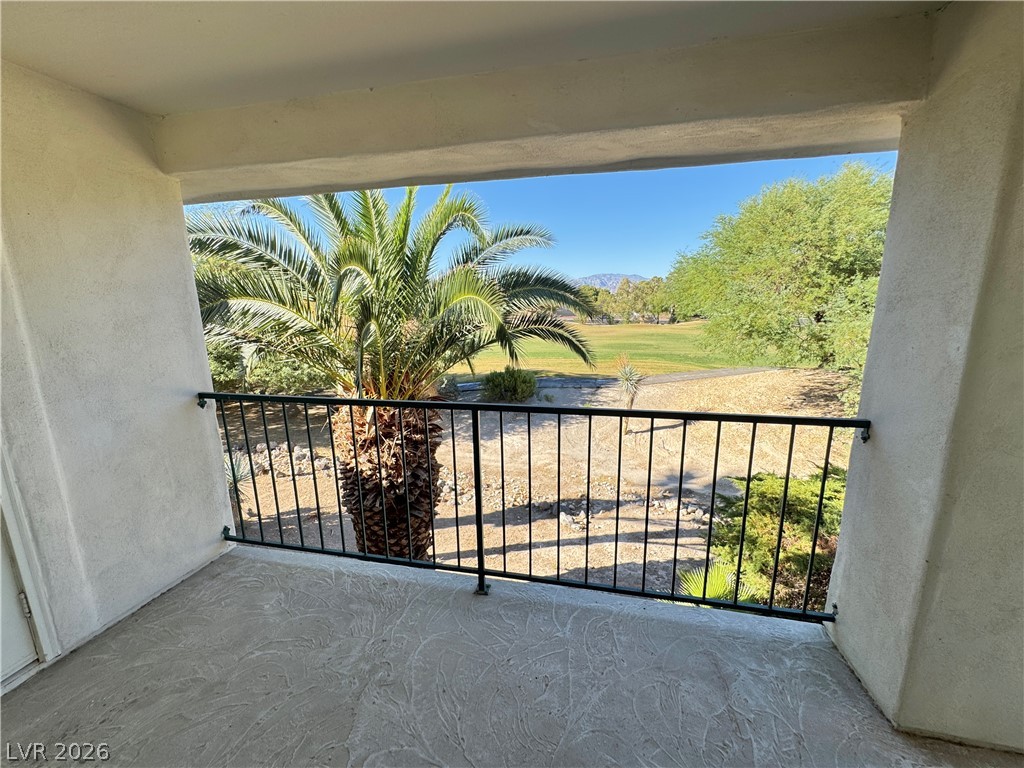 7628 Valley Green Drive 202 Las Vegas NV 89149