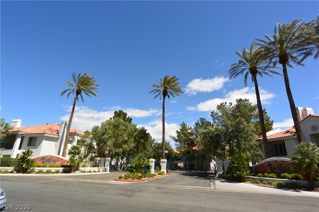 7628 Valley Green Drive 202 Las Vegas NV 89149