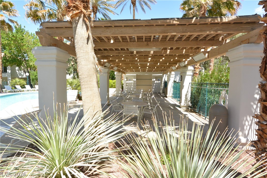 7628 Valley Green Drive 202 Las Vegas NV 89149