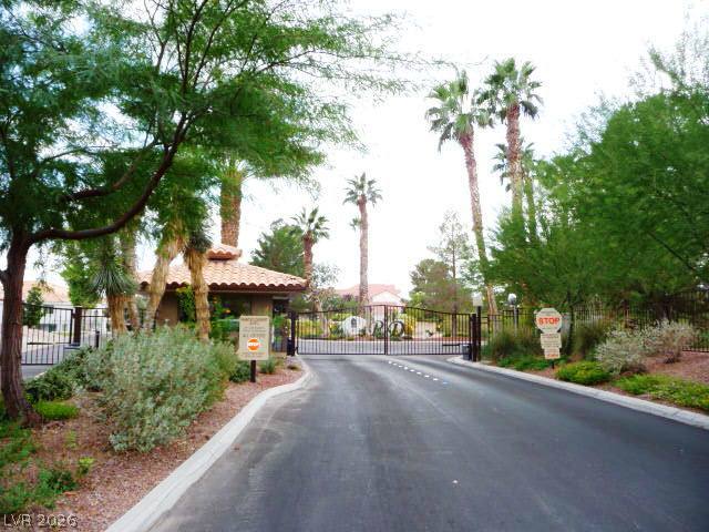 7628 Valley Green Drive 202 Las Vegas NV 89149