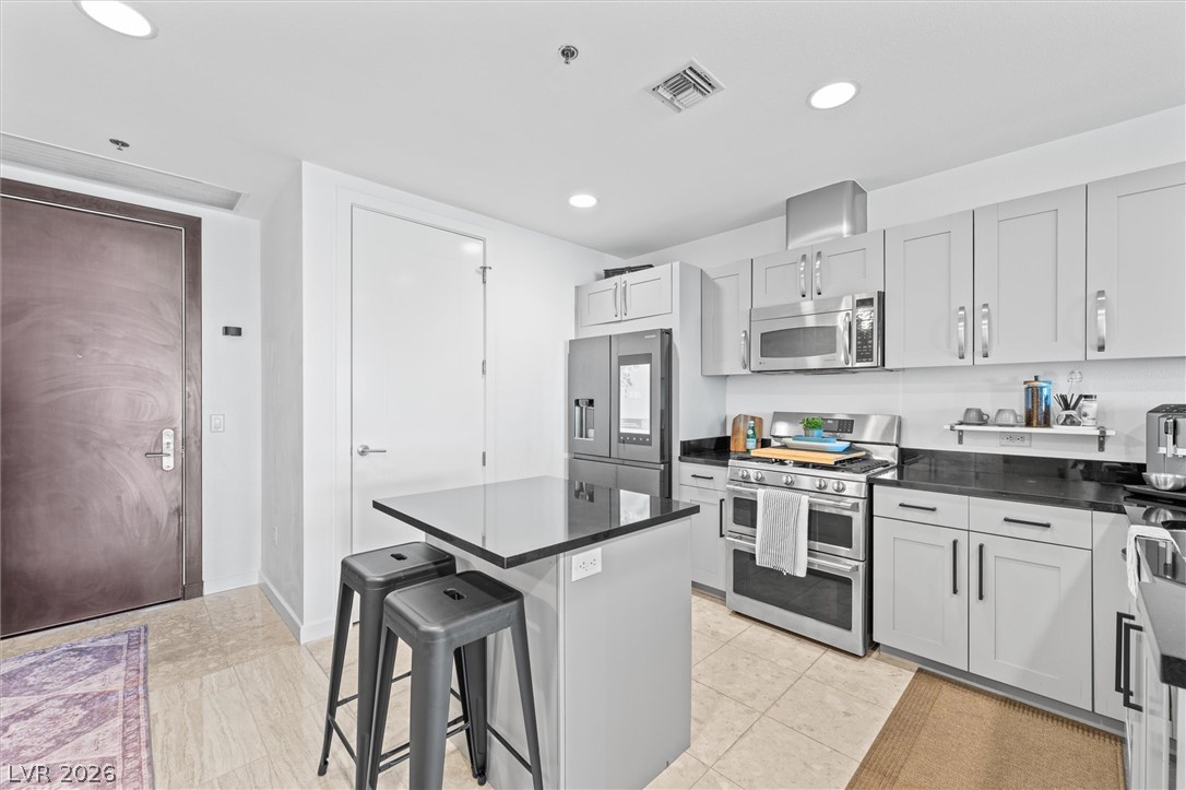 4525 Dean Martin Drive 1111 Las Vegas NV 89103