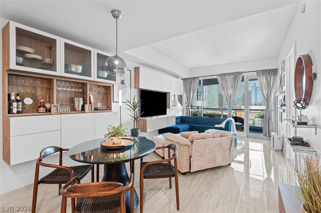 4525 Dean Martin Drive 1111 Las Vegas NV 89103