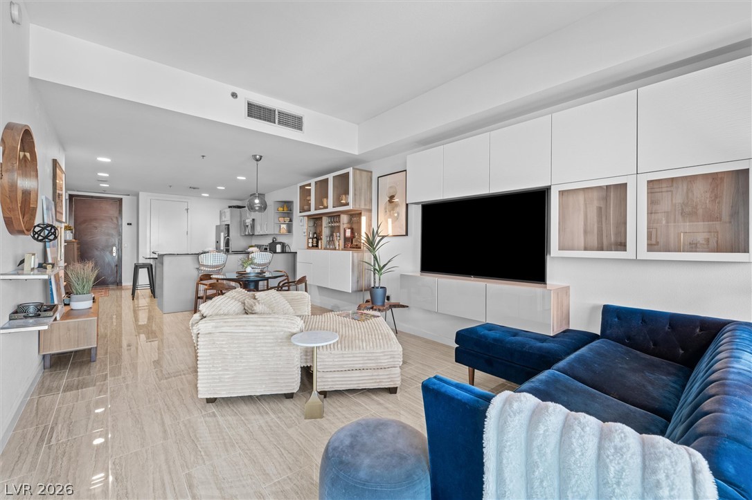 4525 Dean Martin Drive 1111 Las Vegas NV 89103