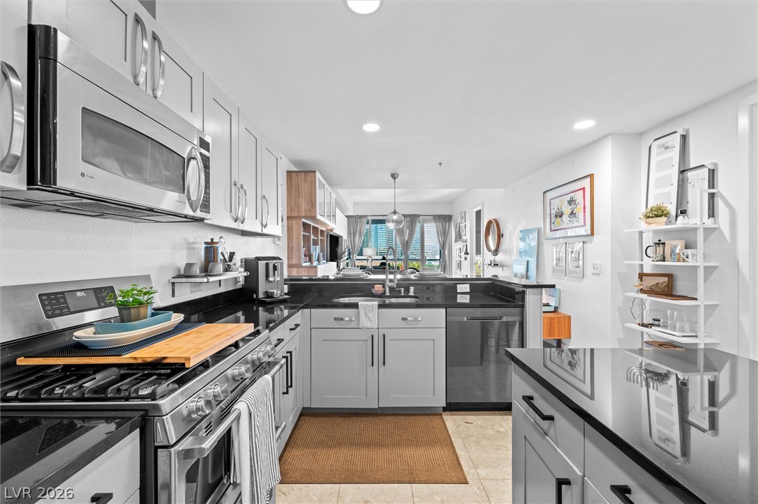 4525 Dean Martin Drive 1111 Las Vegas NV 89103