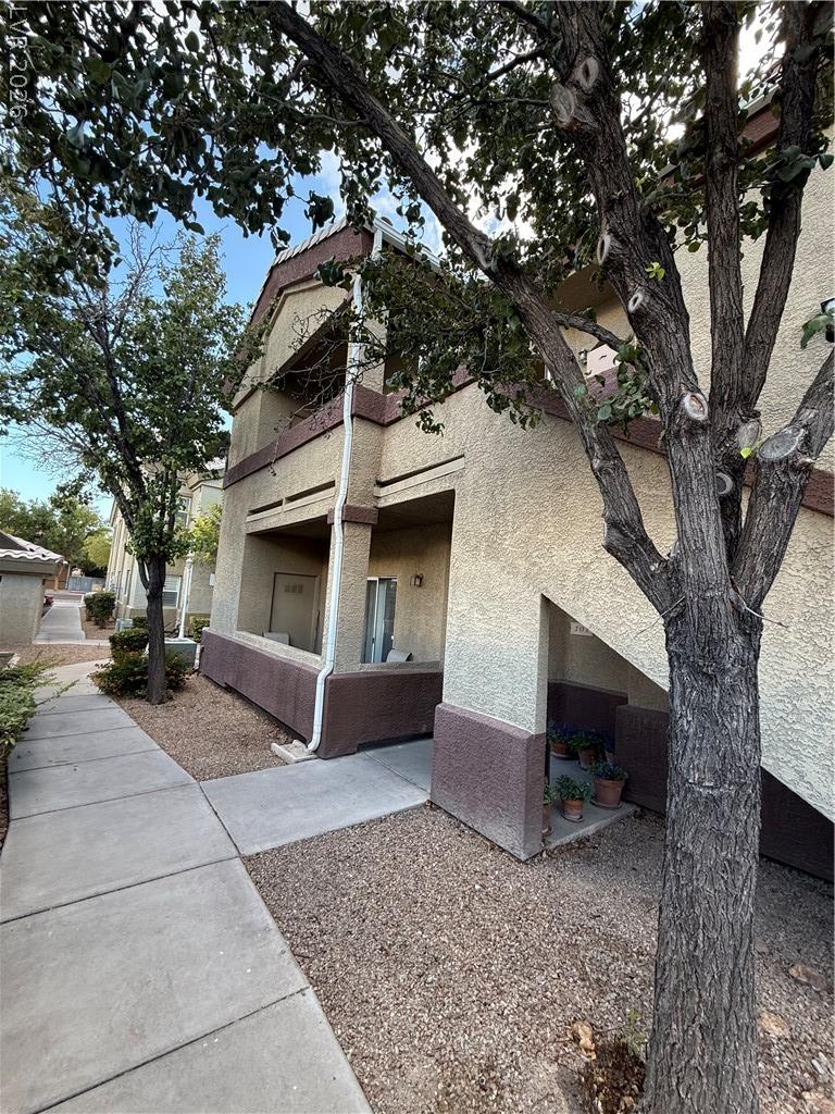 3933 Lazy Pine Street 201 Las Vegas NV 89108