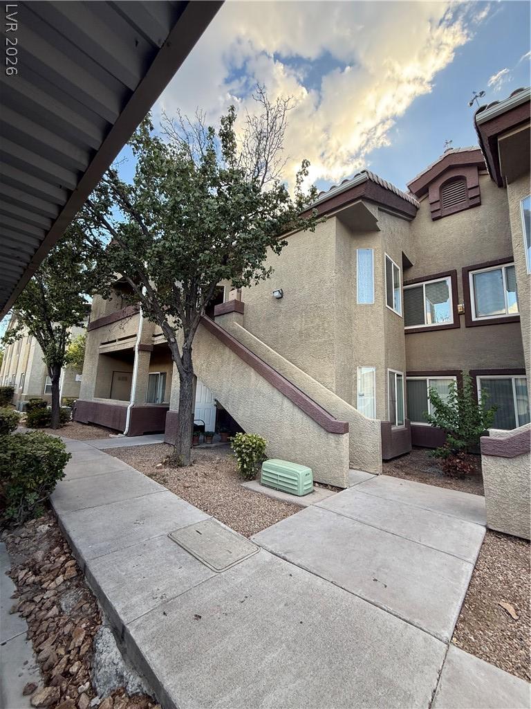 3933 Lazy Pine Street 201 Las Vegas NV 89108