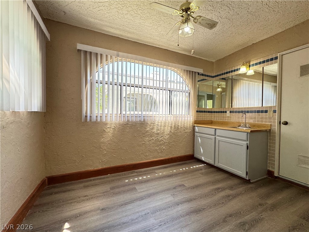 1406 Santa Margarita Street G Las Vegas NV 89146