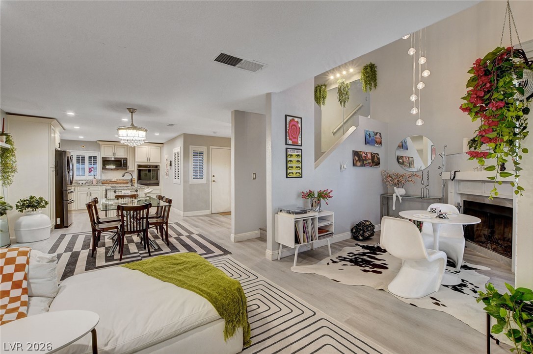 4425 Woodpine Drive 105 Las Vegas NV 89119