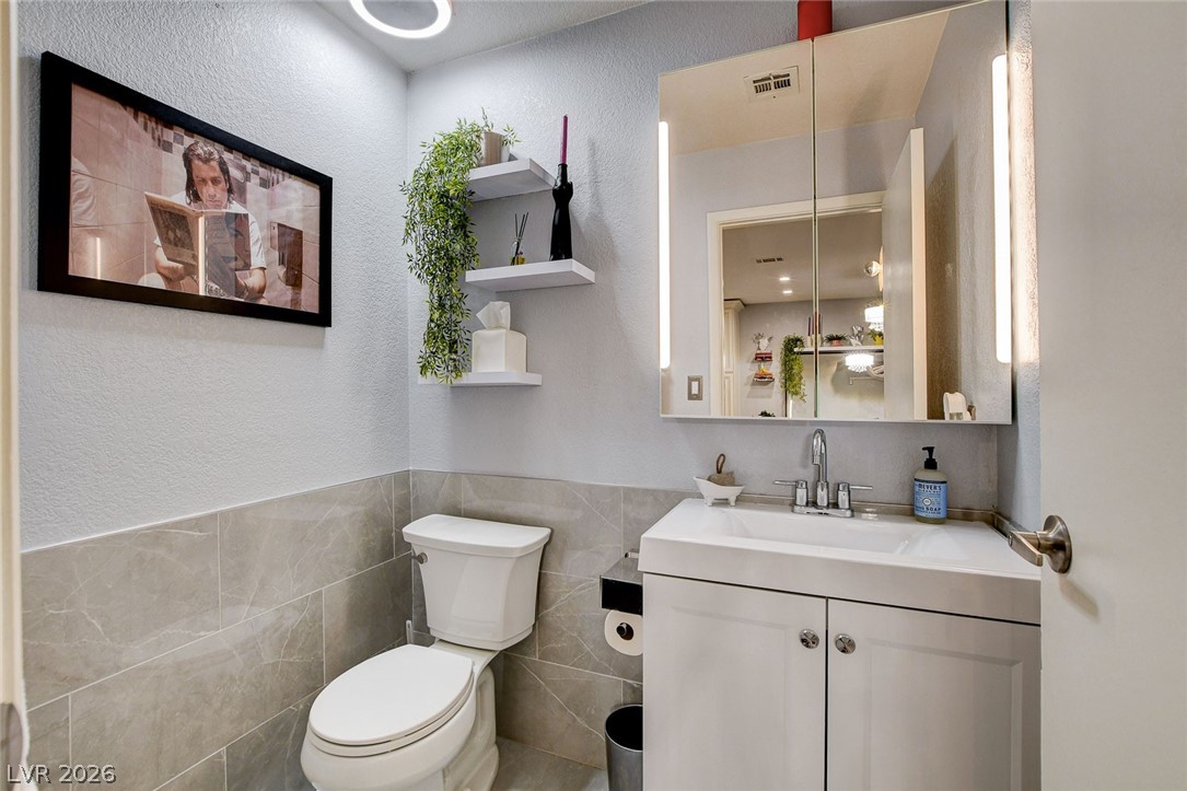4425 Woodpine Drive 105 Las Vegas NV 89119