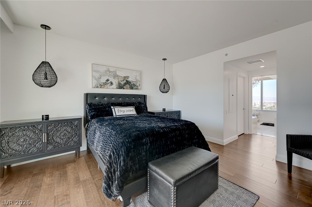 222 Karen Avenue 3301 Las Vegas NV 89109