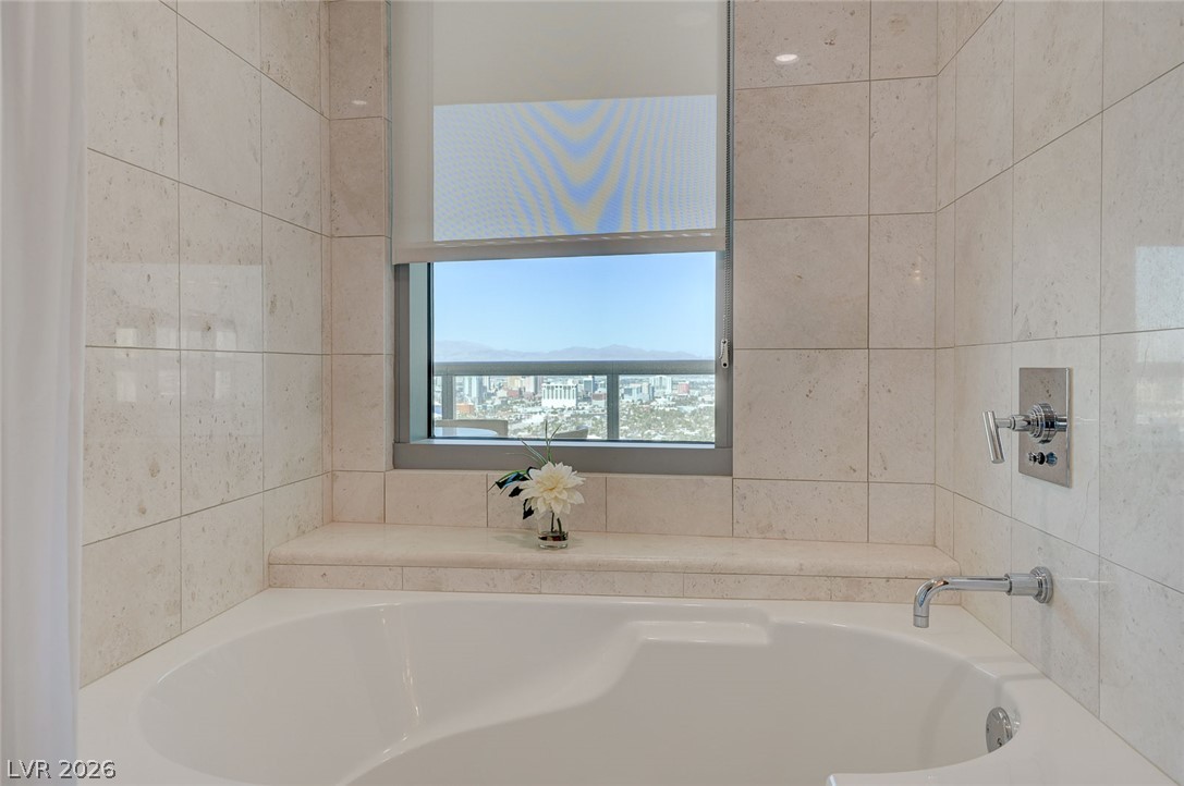 222 Karen Avenue 3301 Las Vegas NV 89109