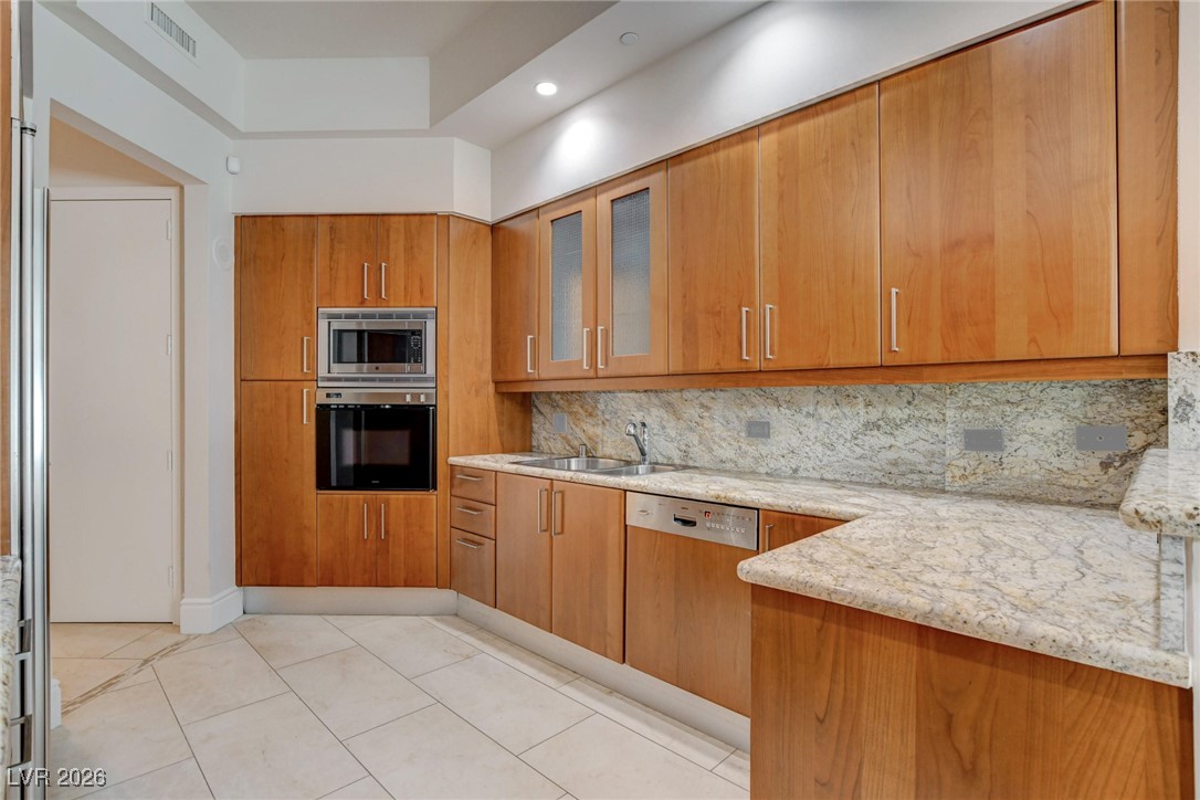 2877 Paradise Road 104 Las Vegas NV 89109