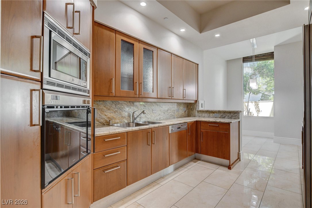2877 Paradise Road 104 Las Vegas NV 89109