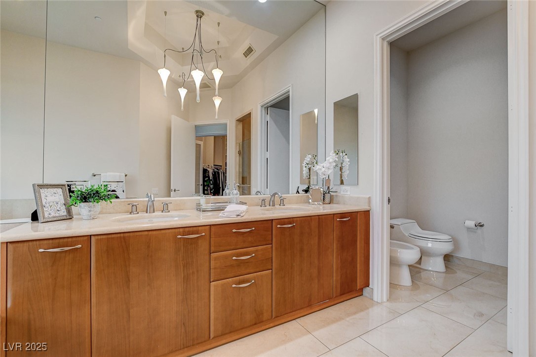 2877 Paradise Road 104 Las Vegas NV 89109