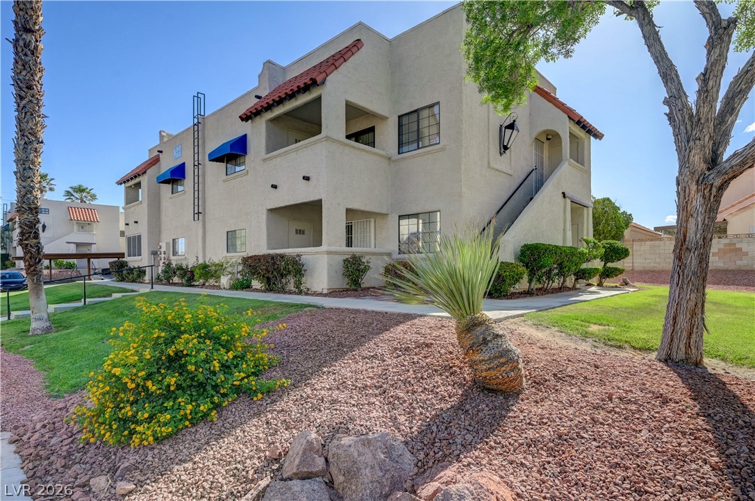 101 Luna Way 136 Las Vegas NV 89145
