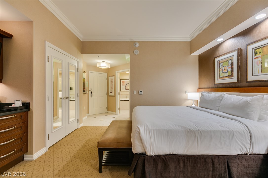 135 East Harmon Avenue 1817 Las Vegas NV 89109